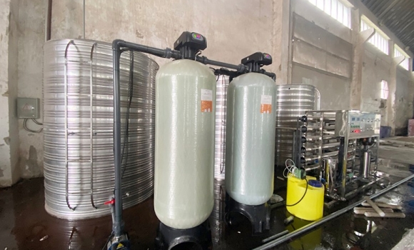 贵州贵阳某淀粉厂3吨反渗透纯净水设备